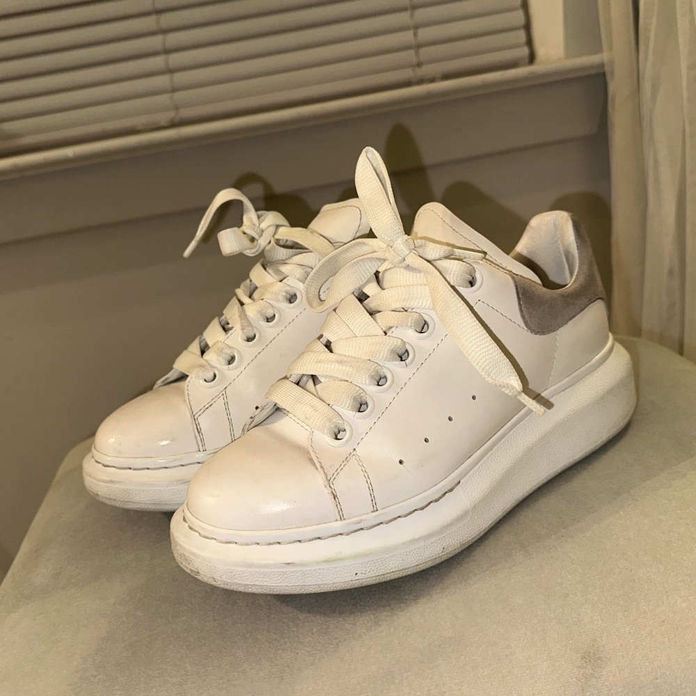 Alexander McQueen Oversized Sneaker